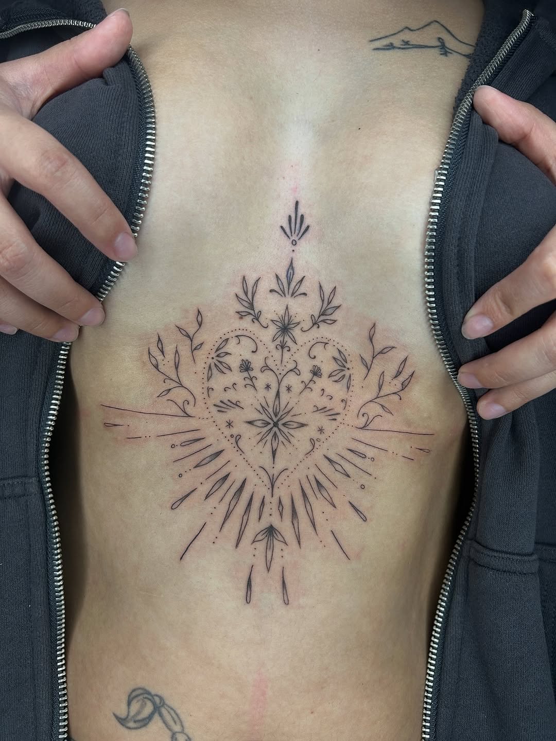 Tattoo by @tattoosbyskyeee โ fine_line, geometric