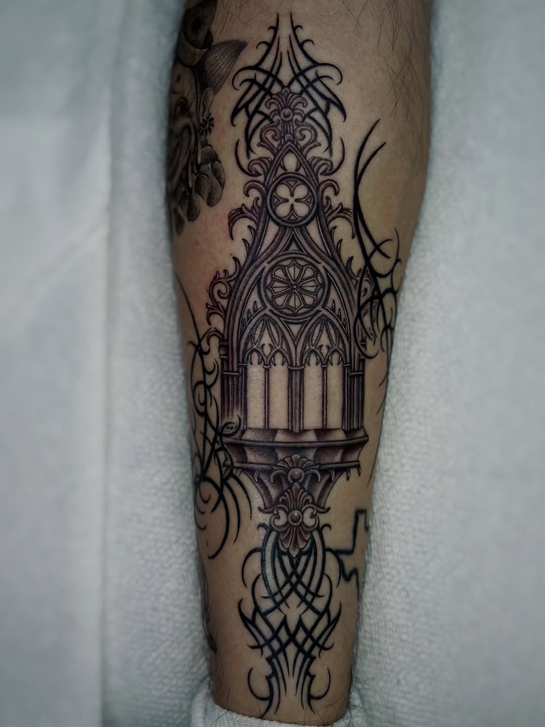 Tattoo by @laurynjenesis — blackwork, ornamental