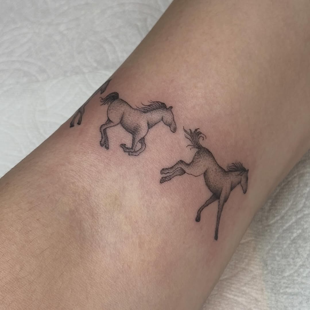 Tattoo by @mrschloeestrada — fine_line