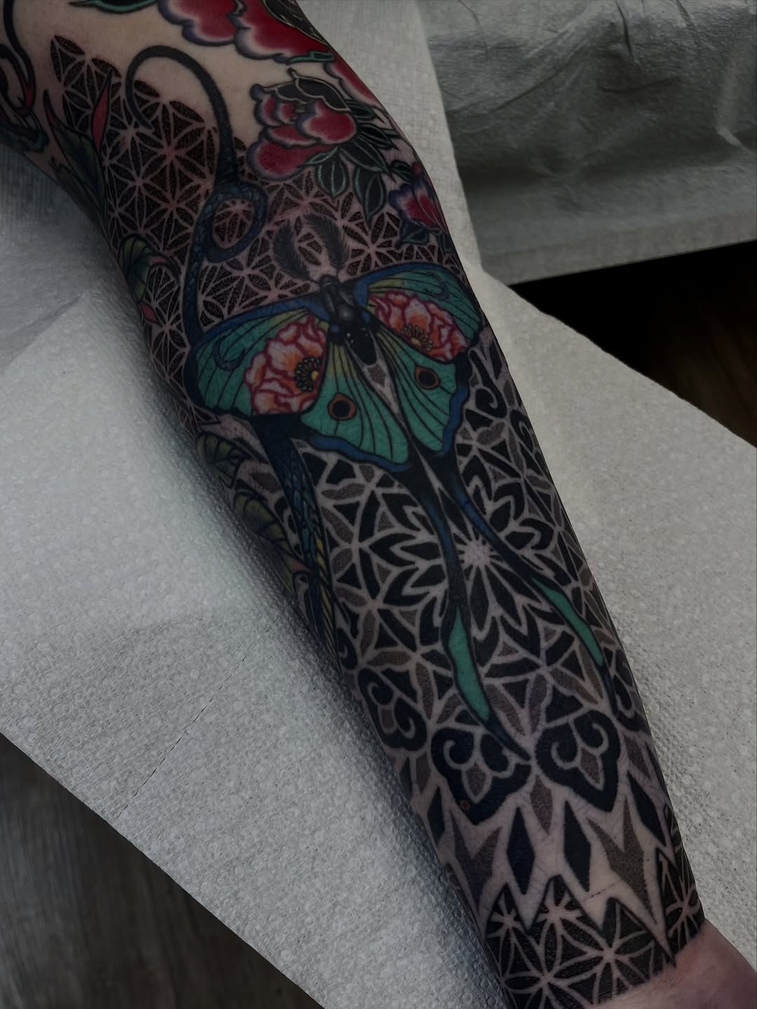 Tattoo by @tattoosbyilona โ illustrative, blackwork