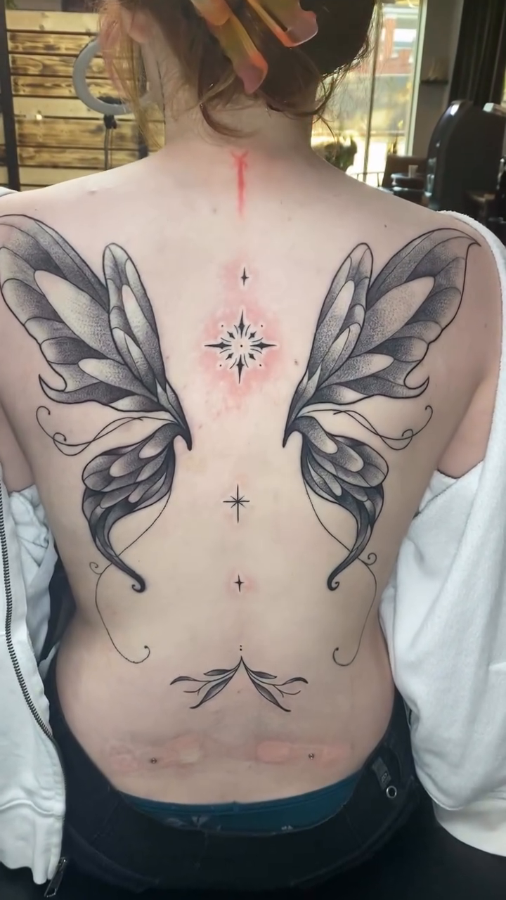 Tattoo by @tree.lmnop.tattoo — fine_line, dotwork