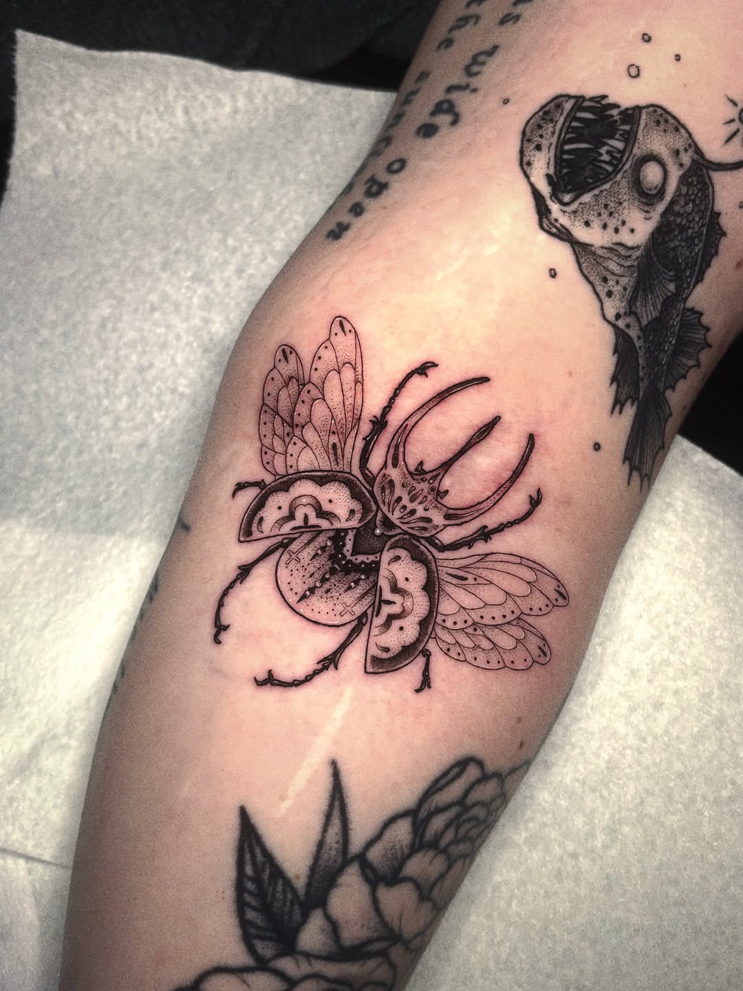 Tattoo by @witching.hourrr โ black_and_grey, dotwork
