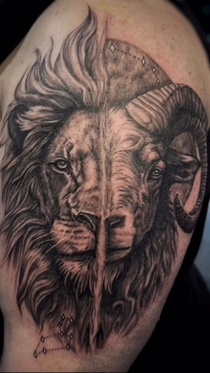 Tattoo by @emmarainetattoo — black_and_grey, realism
