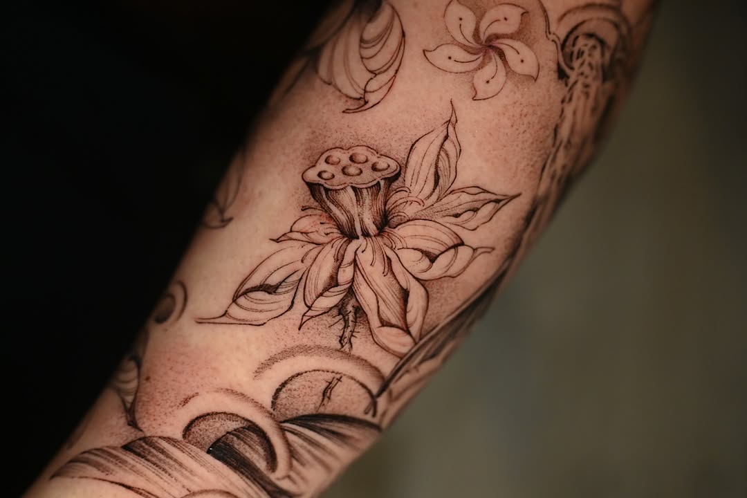 Tattoo by @evian_tat โ fine_line, black_and_grey