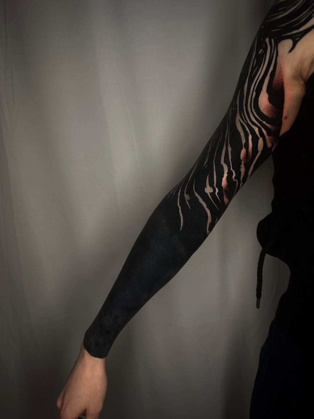 Tattoo by @scabberwocky — blackwork
