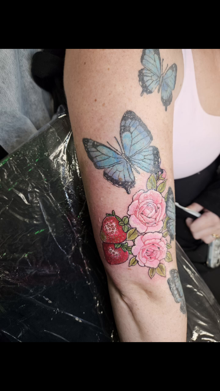 Tattoo by @angrygnometattoo — neo_traditional