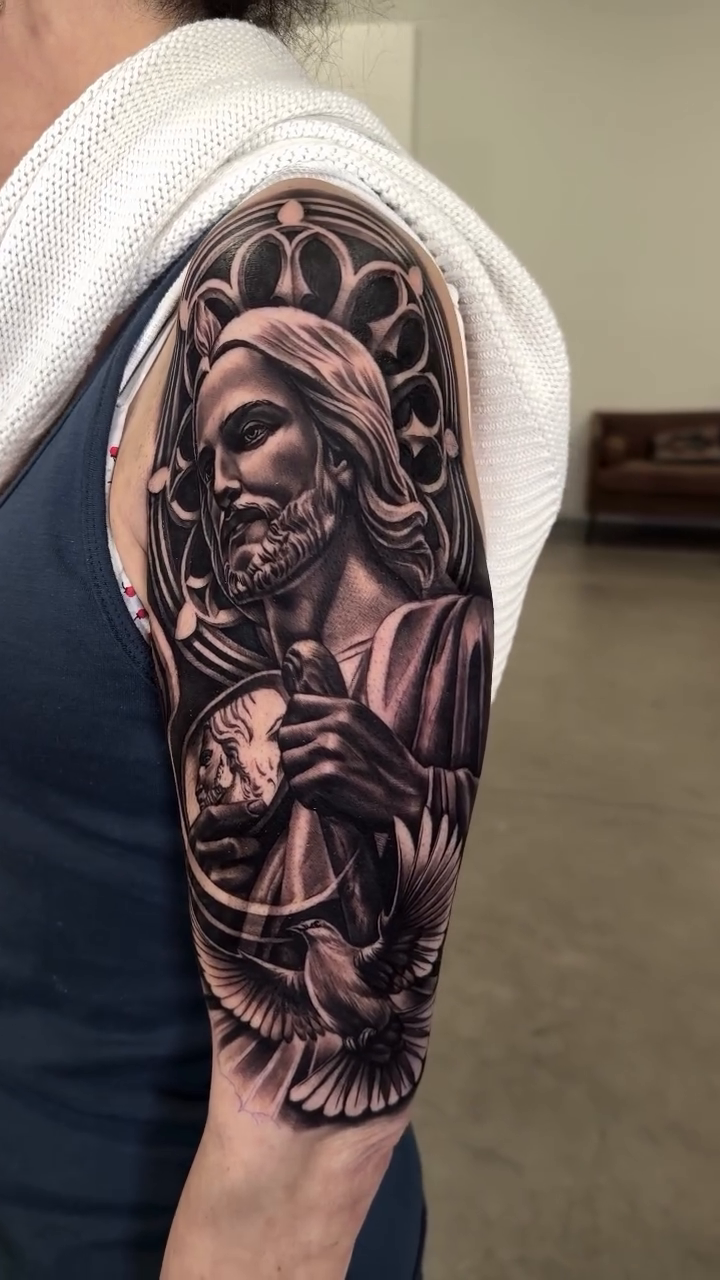 Tattoo by @or.lando.q — realism, black_and_grey