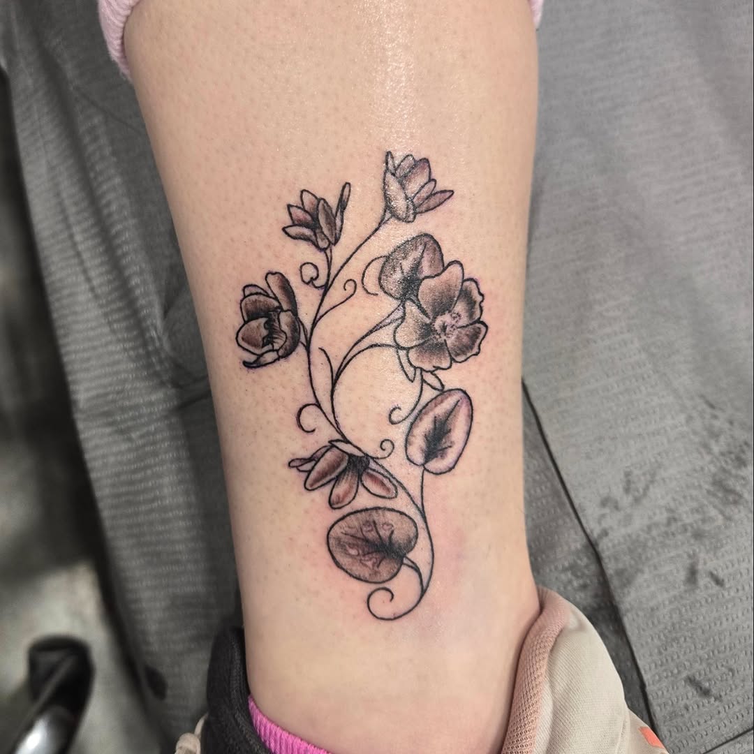 Tattoo by @t.rubio909 — fine_line, illustrative