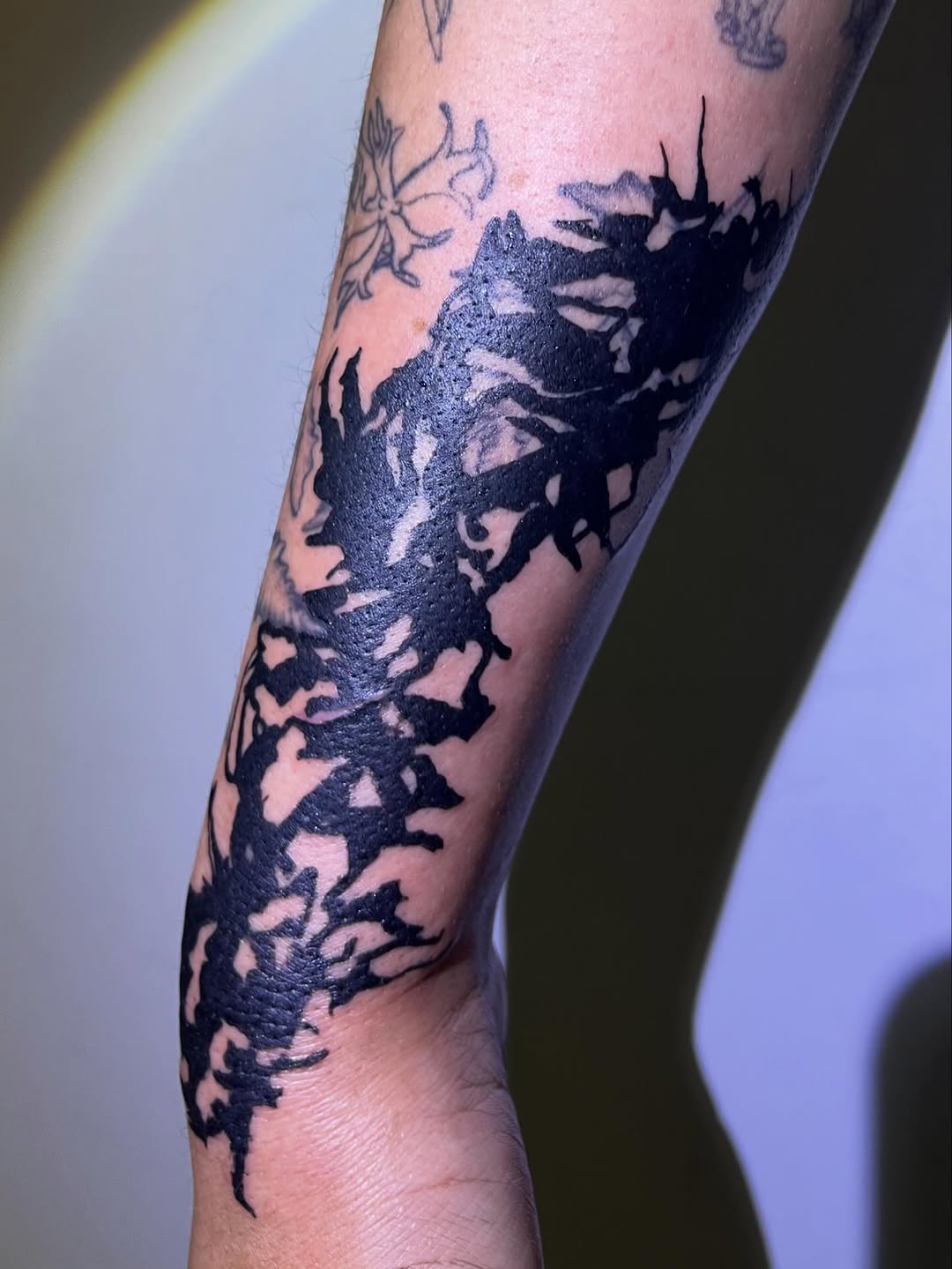 Tattoo by @godsfirmgrip — blackwork