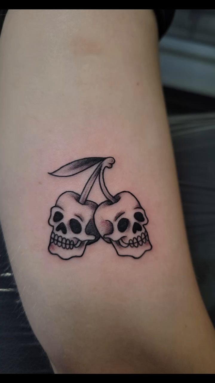 Tattoo by @marinas.tattoos โ illustrative, black_and_grey
