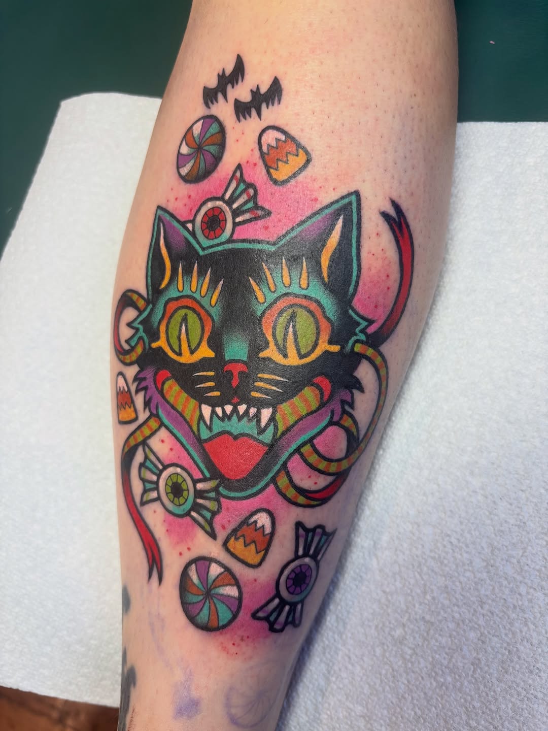 Tattoo by @bonnie_0417 β american_traditional, illustrative