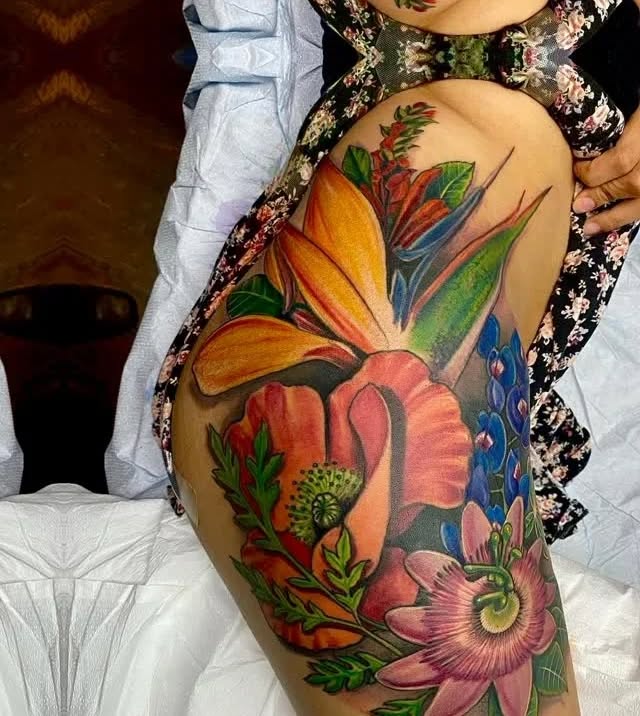 Tattoo by @rahe.emjacobs — new_school