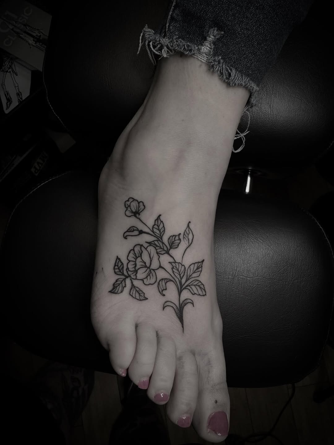 Tattoo by @joekhay — fine_line, illustrative