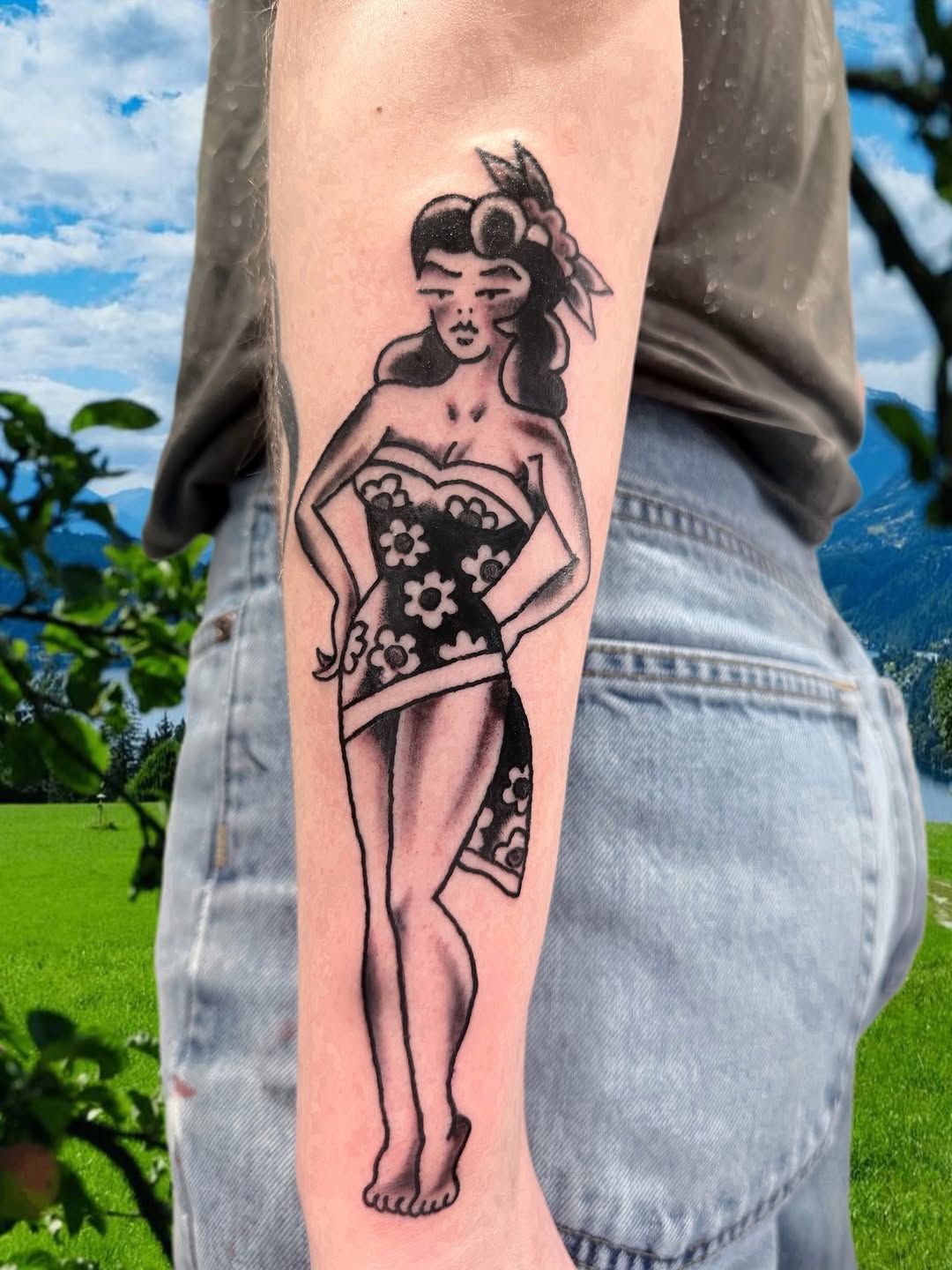 Tattoo by @jazminjonestattoo — american_traditional