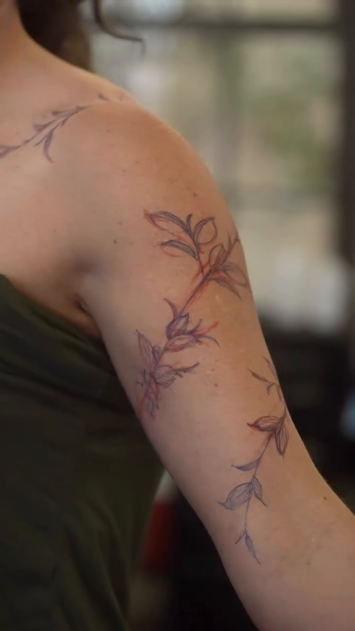 Tattoo by @shekhme โ fine_line