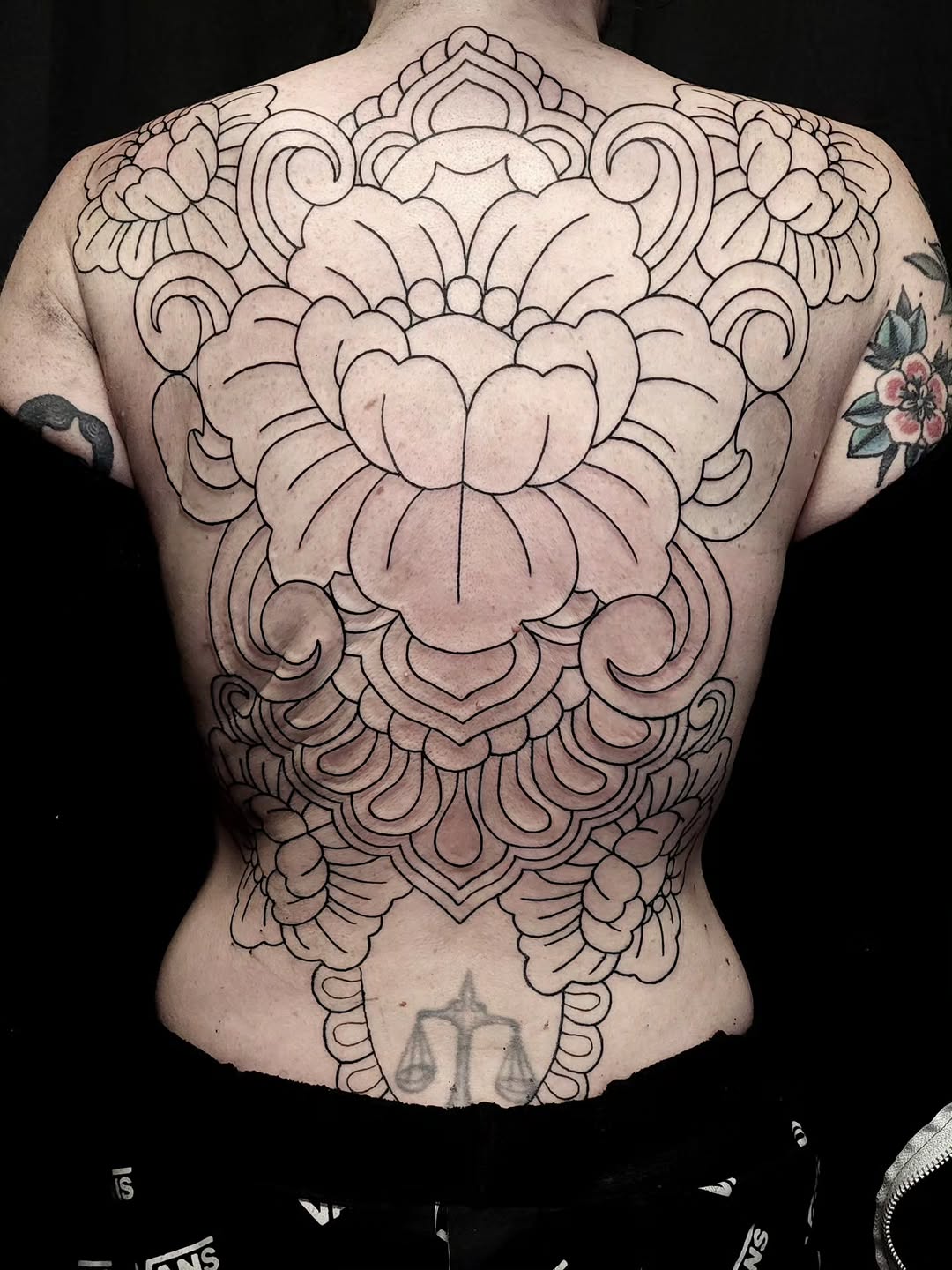 Tattoo by @michaela.rose.tattoo — japanese_irezumi, illustrative