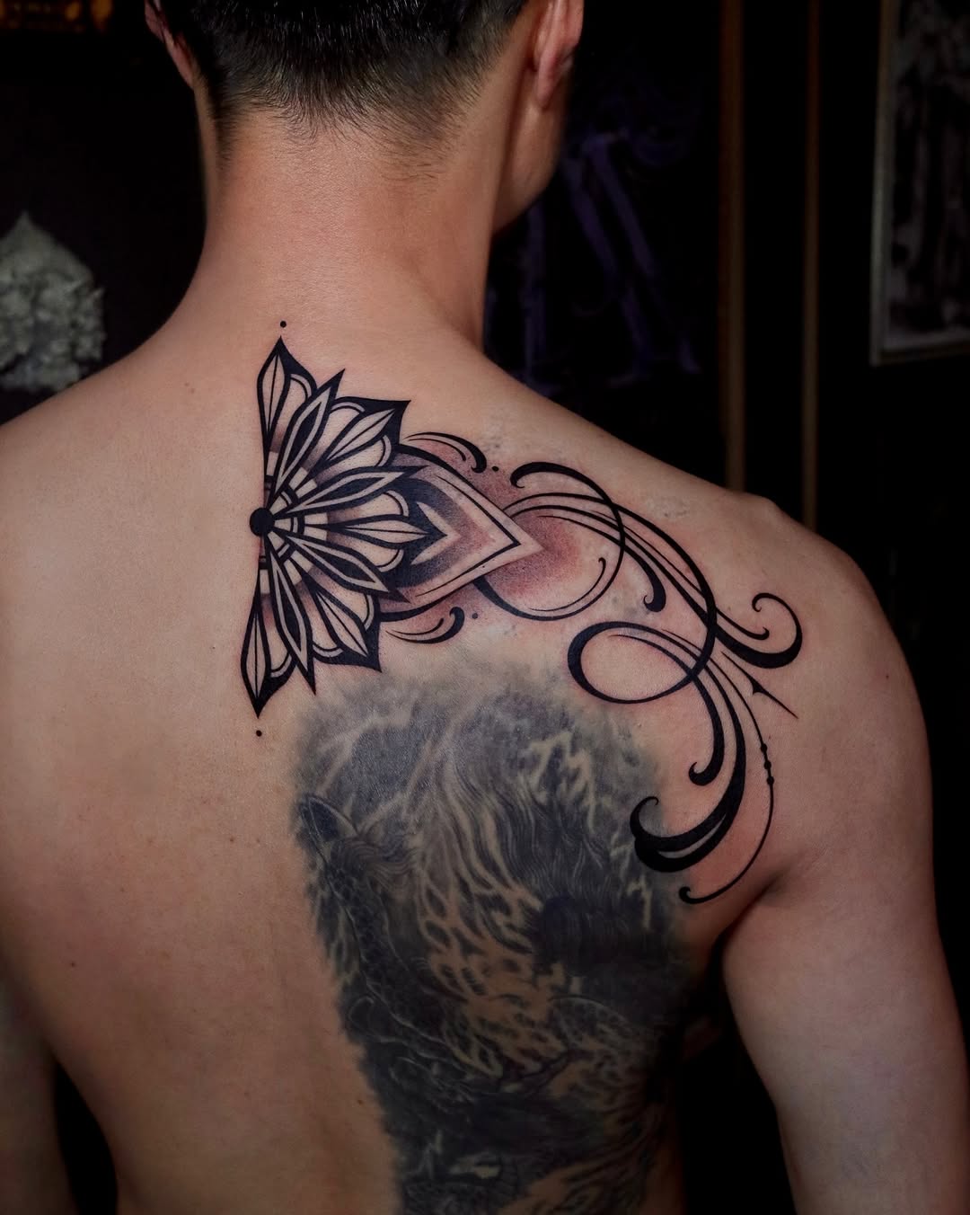 Tattoo by @2zzinzzin_ — blackwork, ornamental