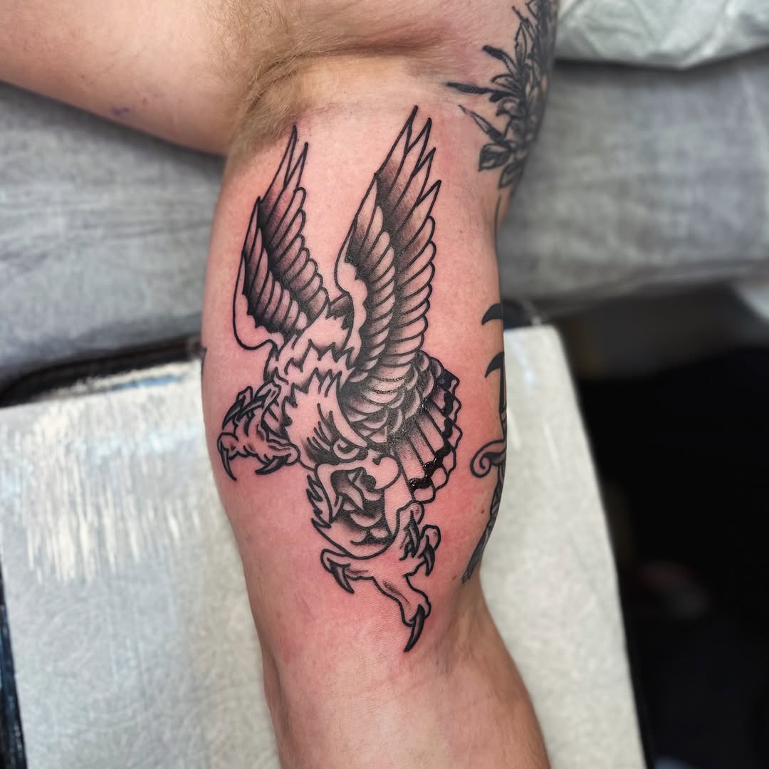 Tattoo by @inkme.missnina — american_traditional