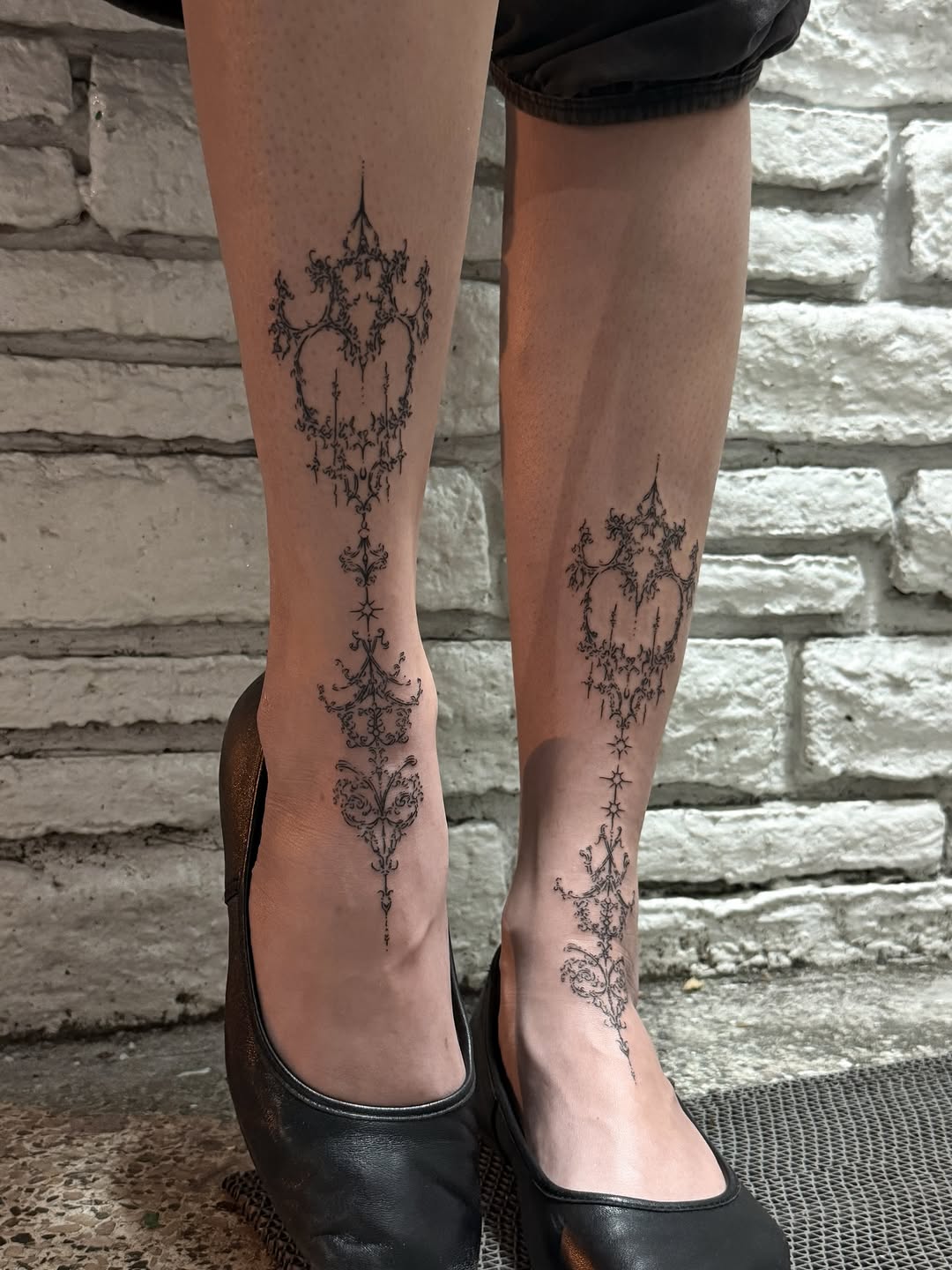 Tattoo by @luahills.tattoos — fine_line, ornamental