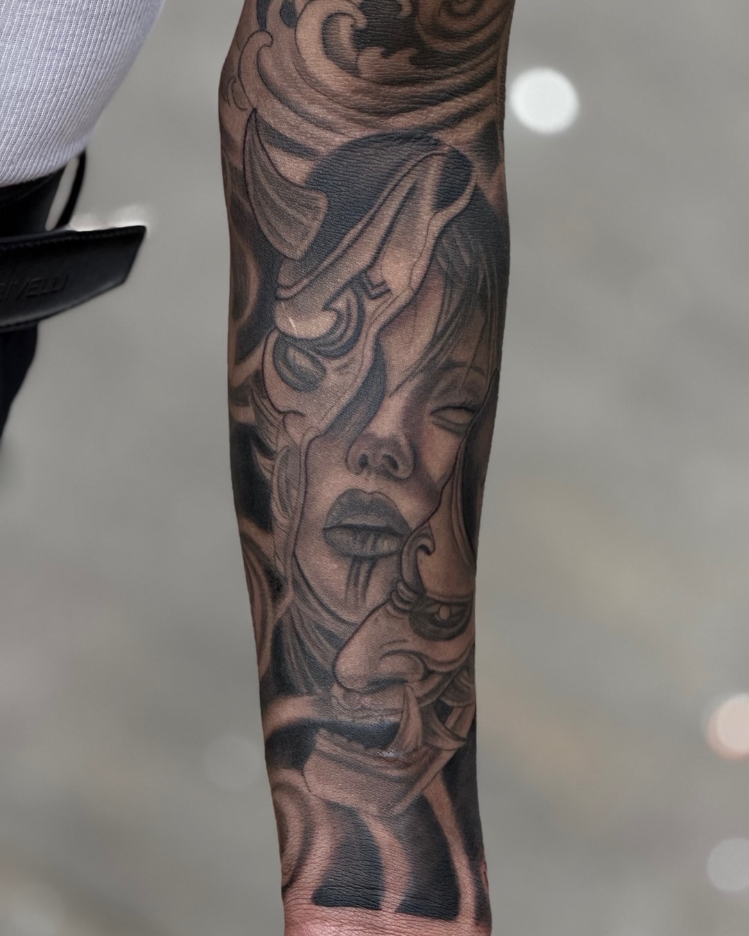 Tattoo by @elcalvo_tatto9 — japanese_irezumi, black_and_grey