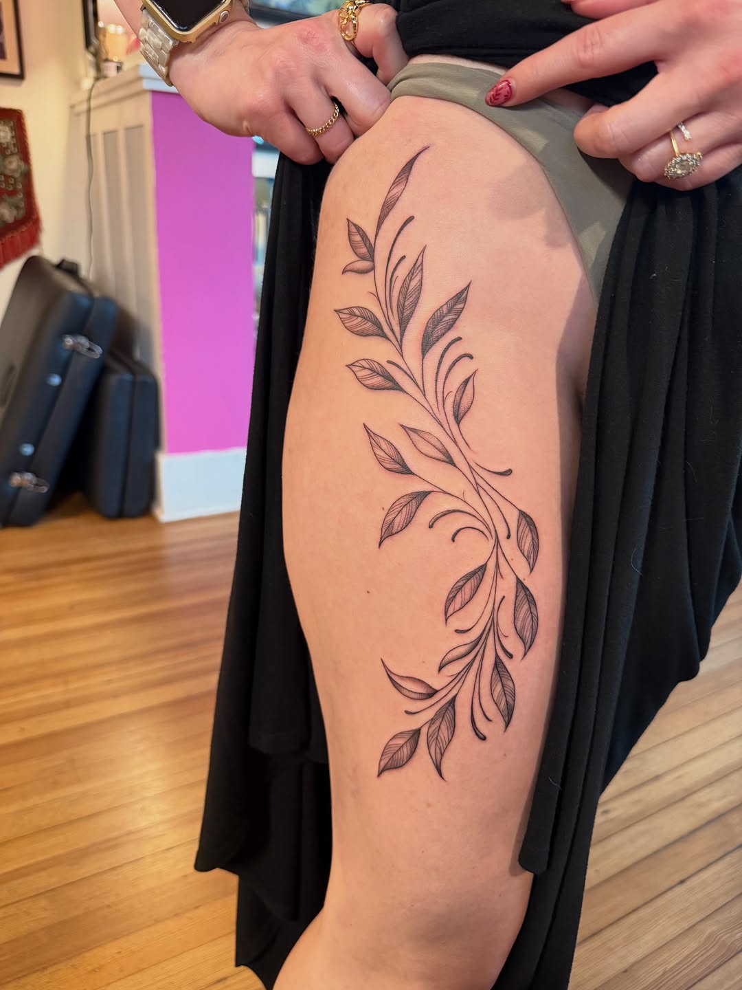 Tattoo by @sadgirltx — fine_line, illustrative
