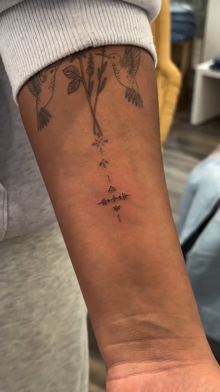 Tattoo by @syds.studio.nd — fine_line