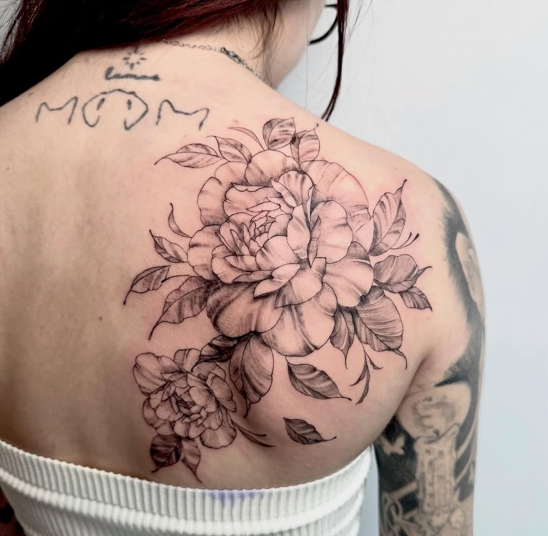 Tattoo by @sabrina_tattoos_ — fine_line, black_and_grey