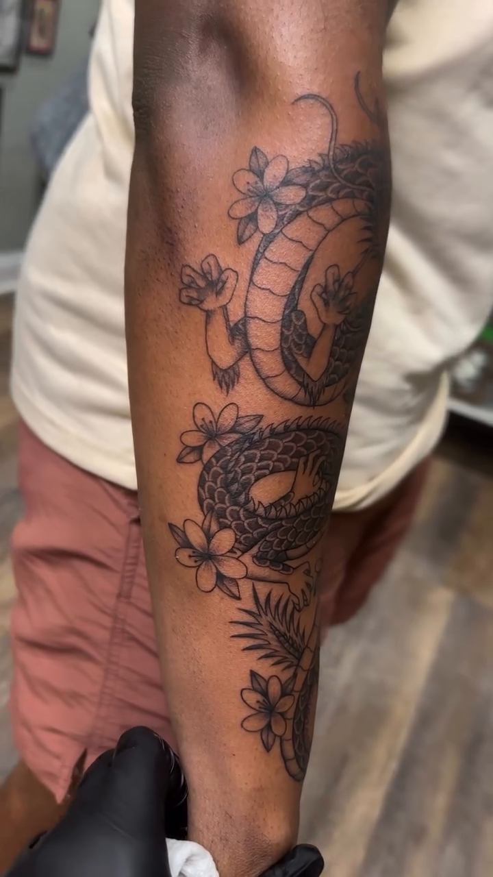 Tattoo by @madwashtattoos โ japanese_irezumi