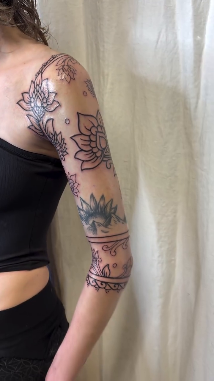 Tattoo by @faithdelasand.tattoos — fine_line