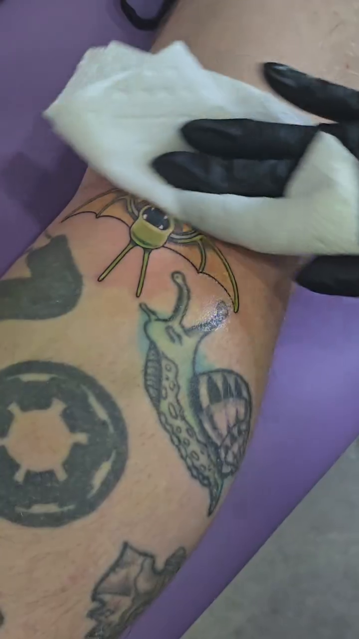 Tattoo by @kawaiikittentattoo โ fine_line, black_and_grey