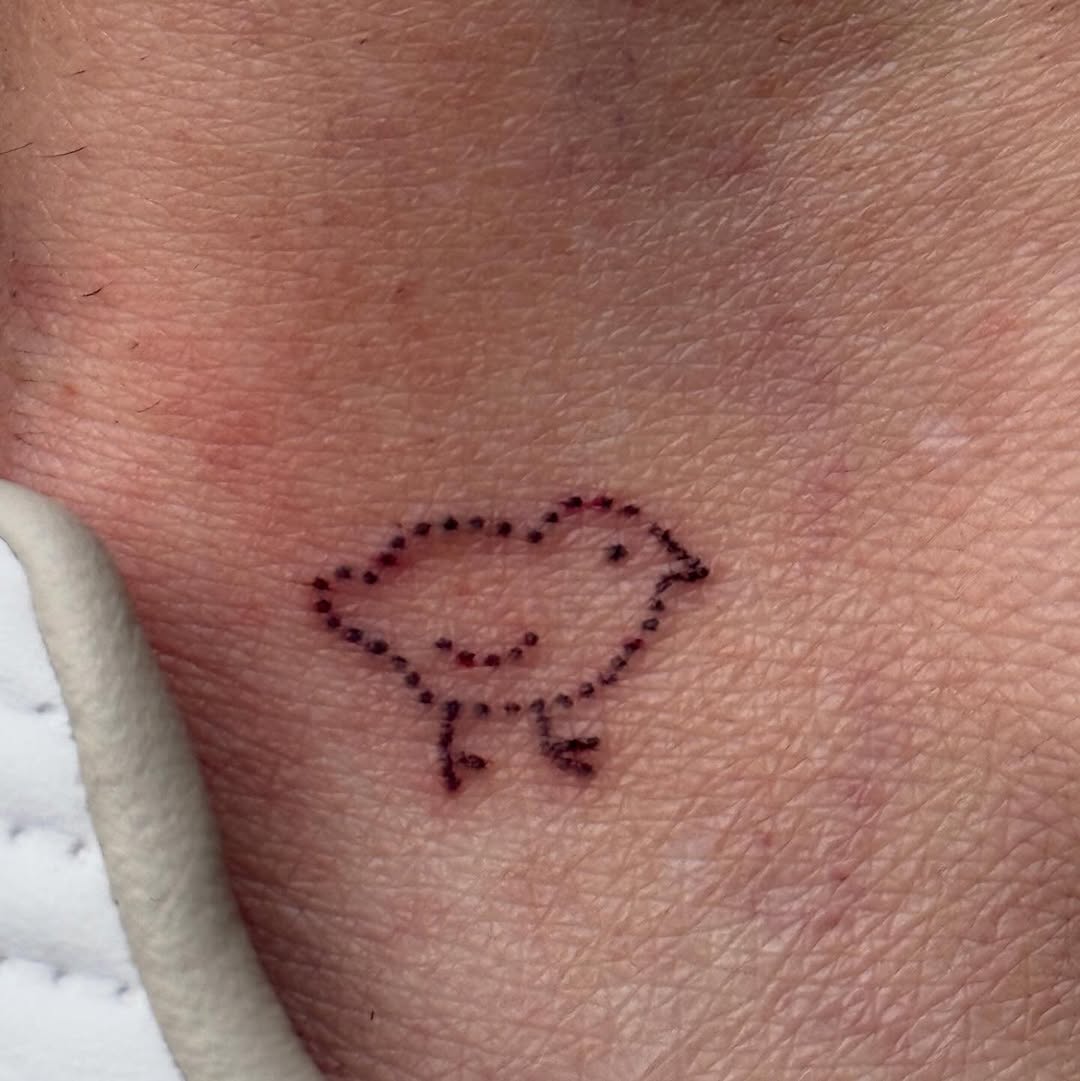 Tattoo by @springgreenes — fine_line, minimalist