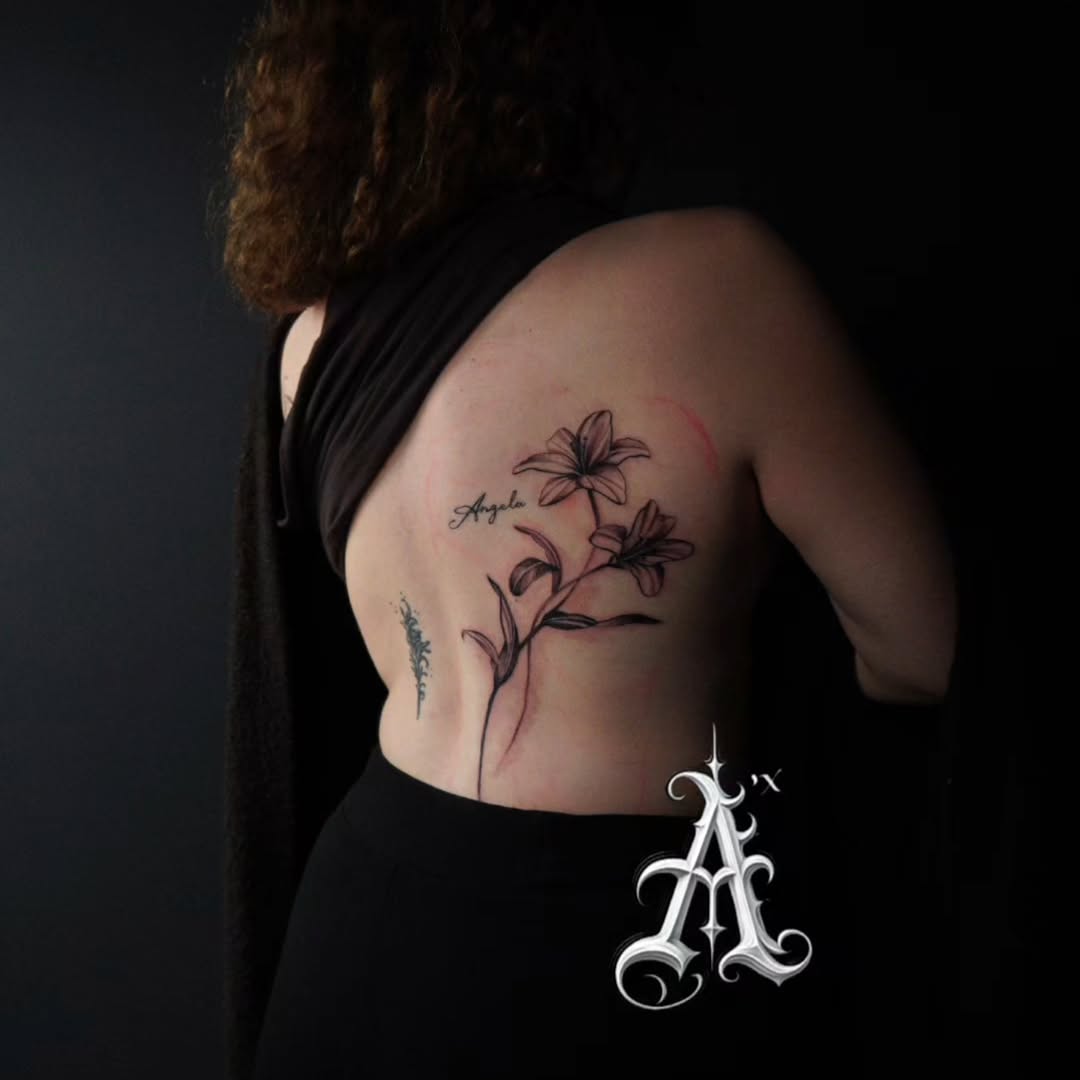 Tattoo by @tattoobytats โ fine_line, black_and_grey