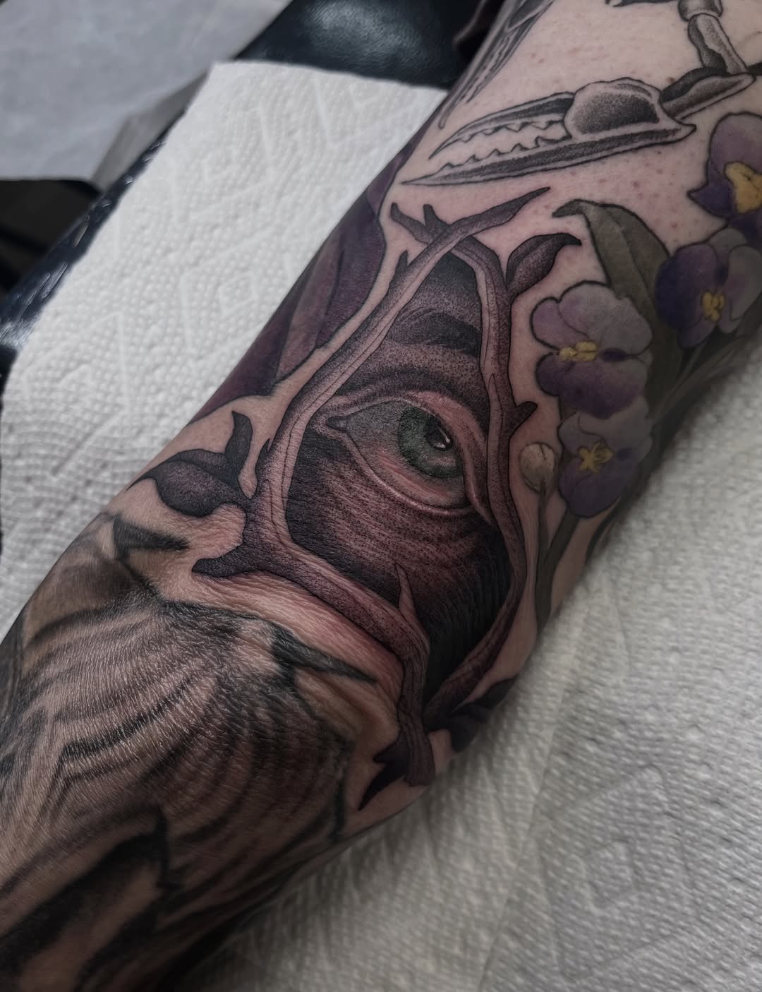 Tattoo by @vicentetattoos β realism, black_and_grey