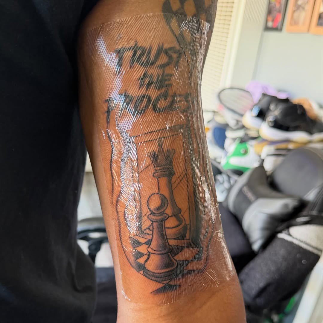 Tattoo by @tattsbybris — black_and_grey