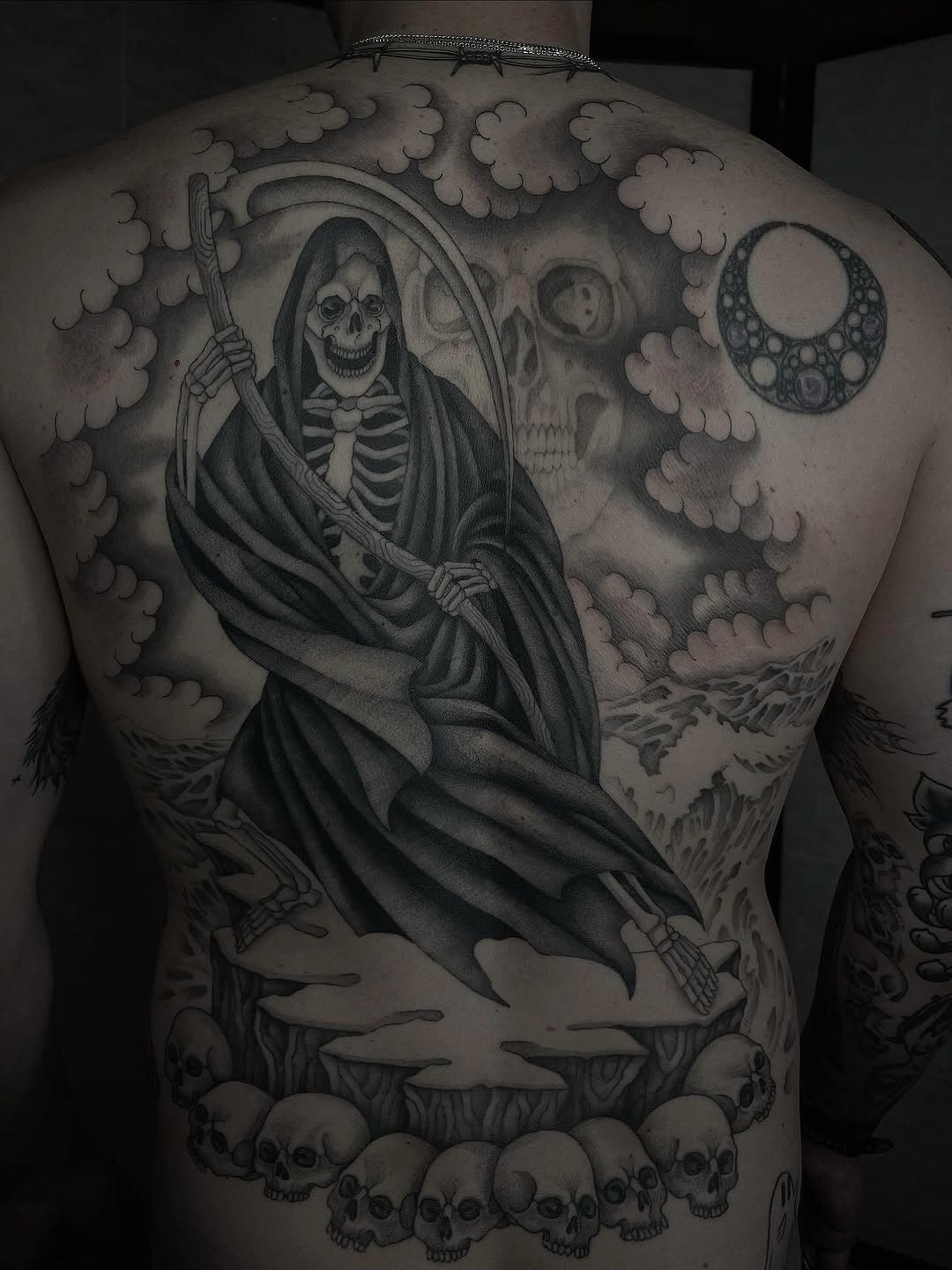 Tattoo by @linahsiaotattoo — black_and_grey, realism