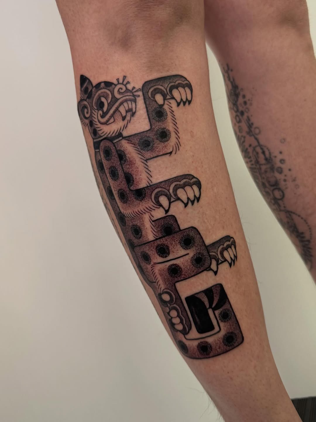 Tattoo by @tannerminocktattoos — black_and_grey, geometric