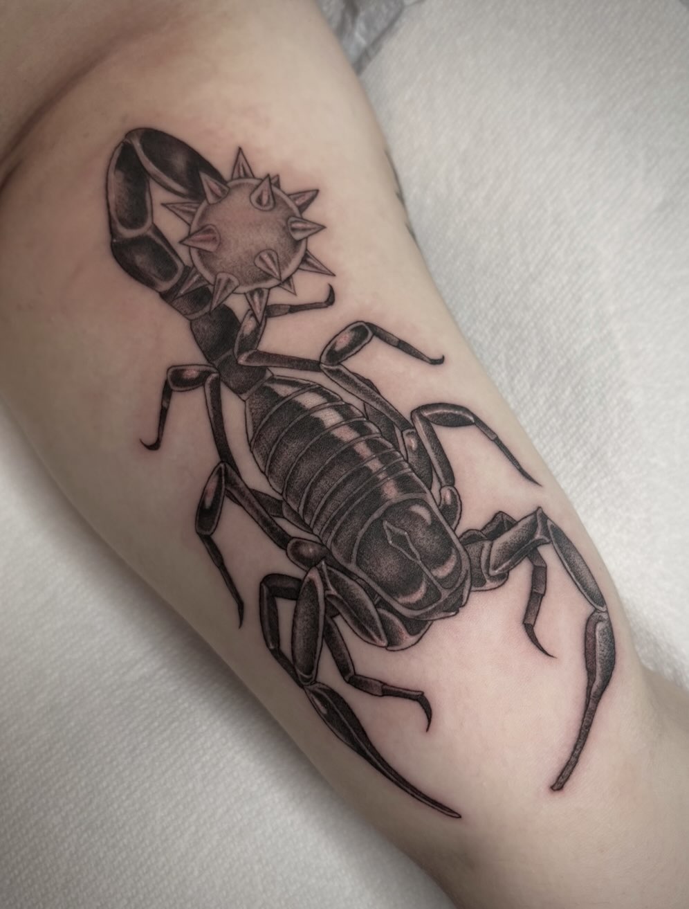 Tattoo by @mela.tattooer — black_and_grey