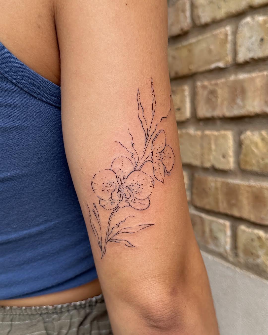 Tattoo by @inky_apricot — fine_line