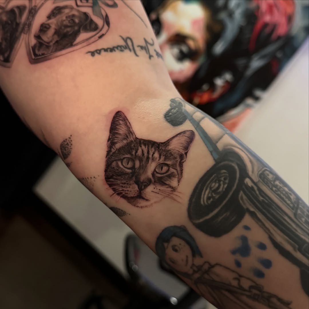 Tattoo by @miabacchi — realism, black_and_grey