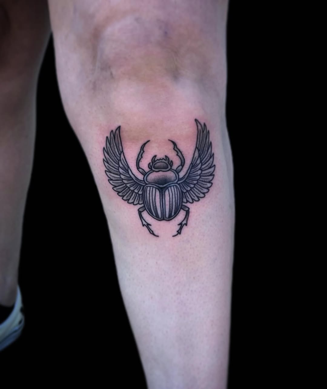 Tattoo by @tat2gh0ul โ black_and_grey, american_traditional