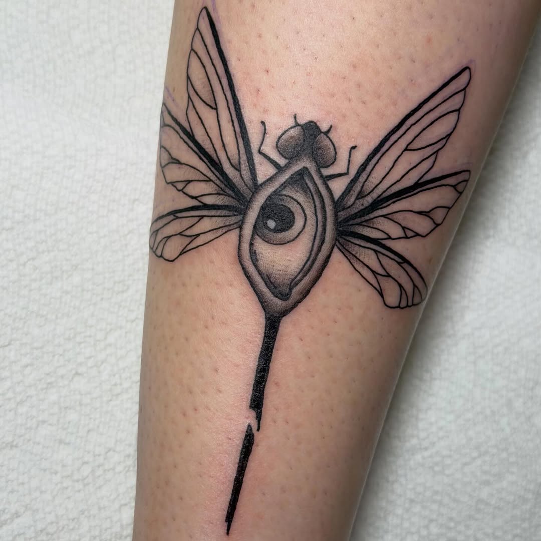 Tattoo by @clotato.chips — black_and_grey, illustrative