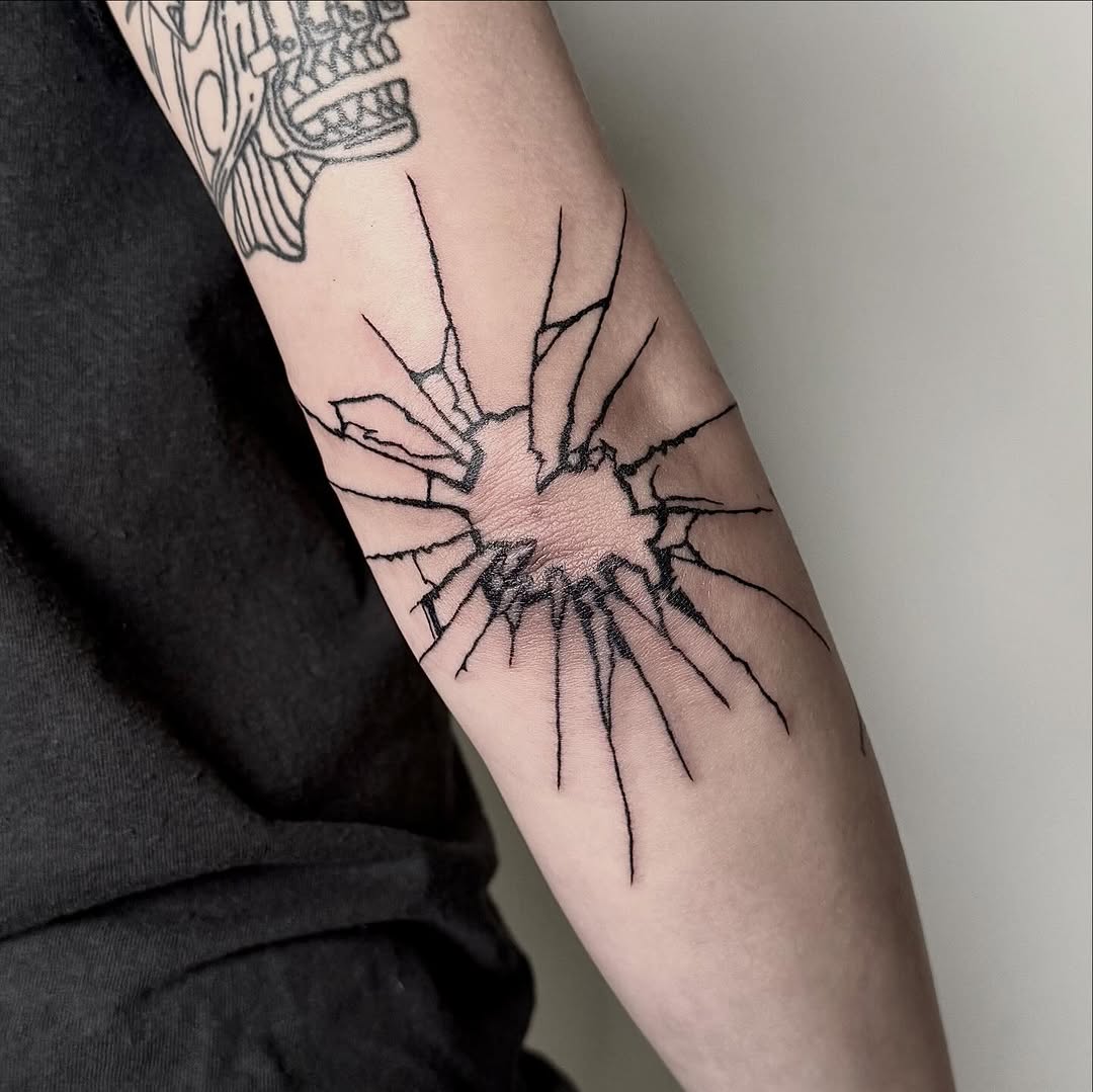Tattoo by @gutsandink โ fine_line, black_and_grey