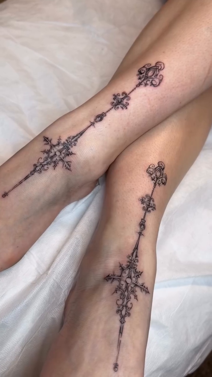 Tattoo by @valerytattoos — fine_line, ornamental