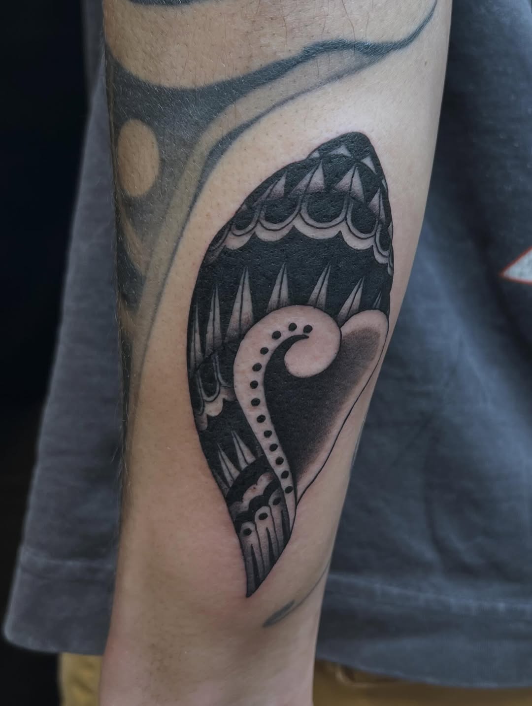 Tattoo by @hry.cyc — black_and_grey, ornamental
