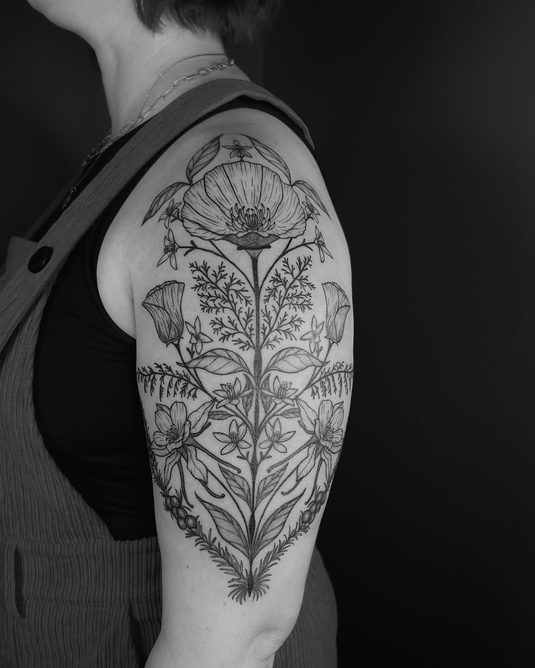 Tattoo by @lexcreotattoos โ illustrative, black_and_grey