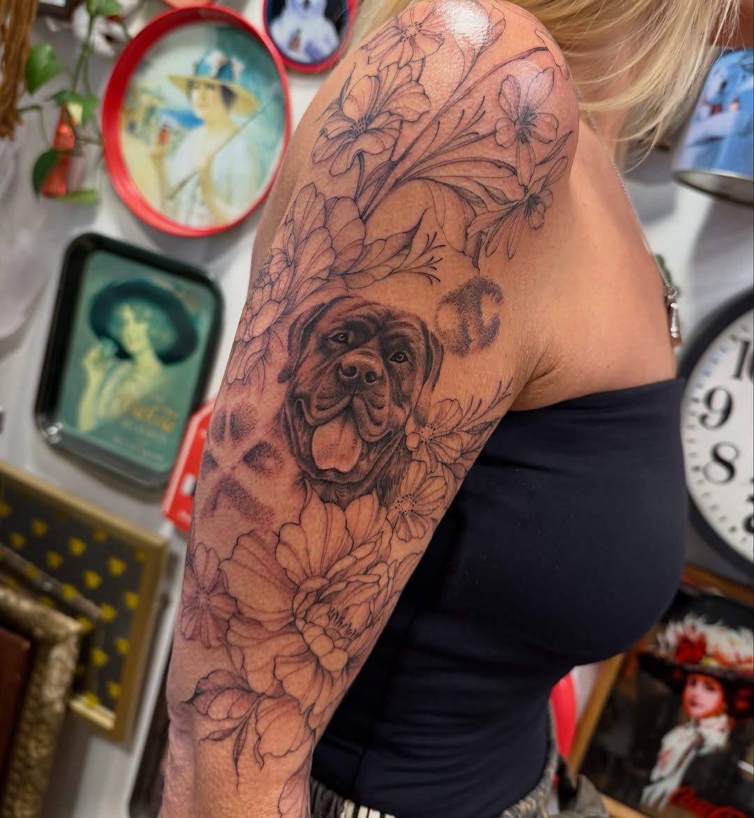 Tattoo by @jadenbelle_j — realism, black_and_grey