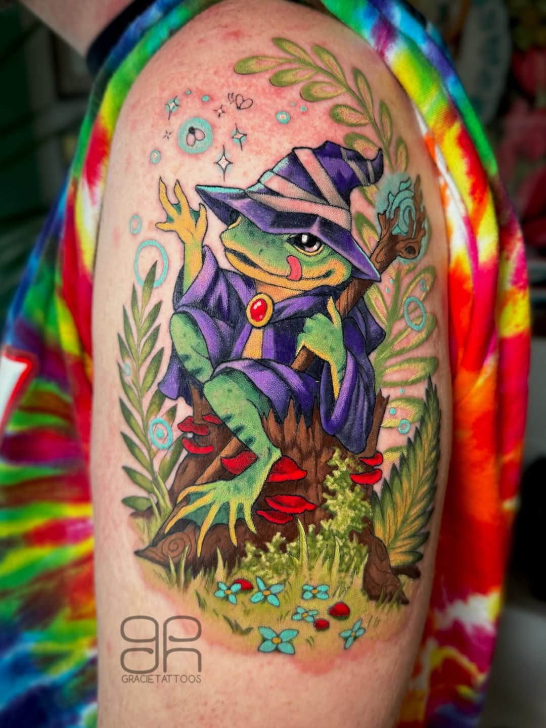 Tattoo by @gracietattoos — new_school, illustrative