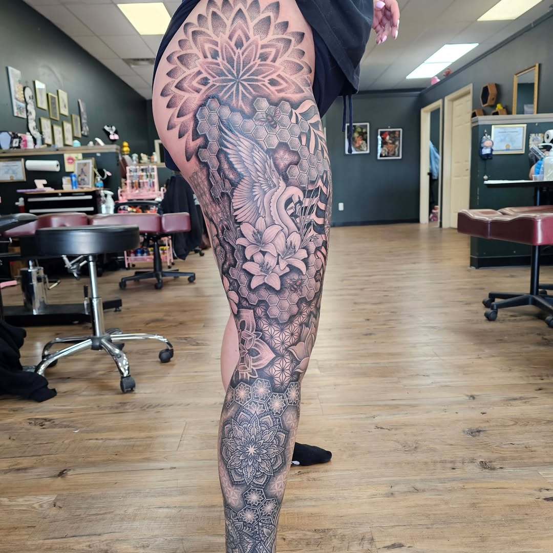 Tattoo by @indeedilly — geometric, black_and_grey