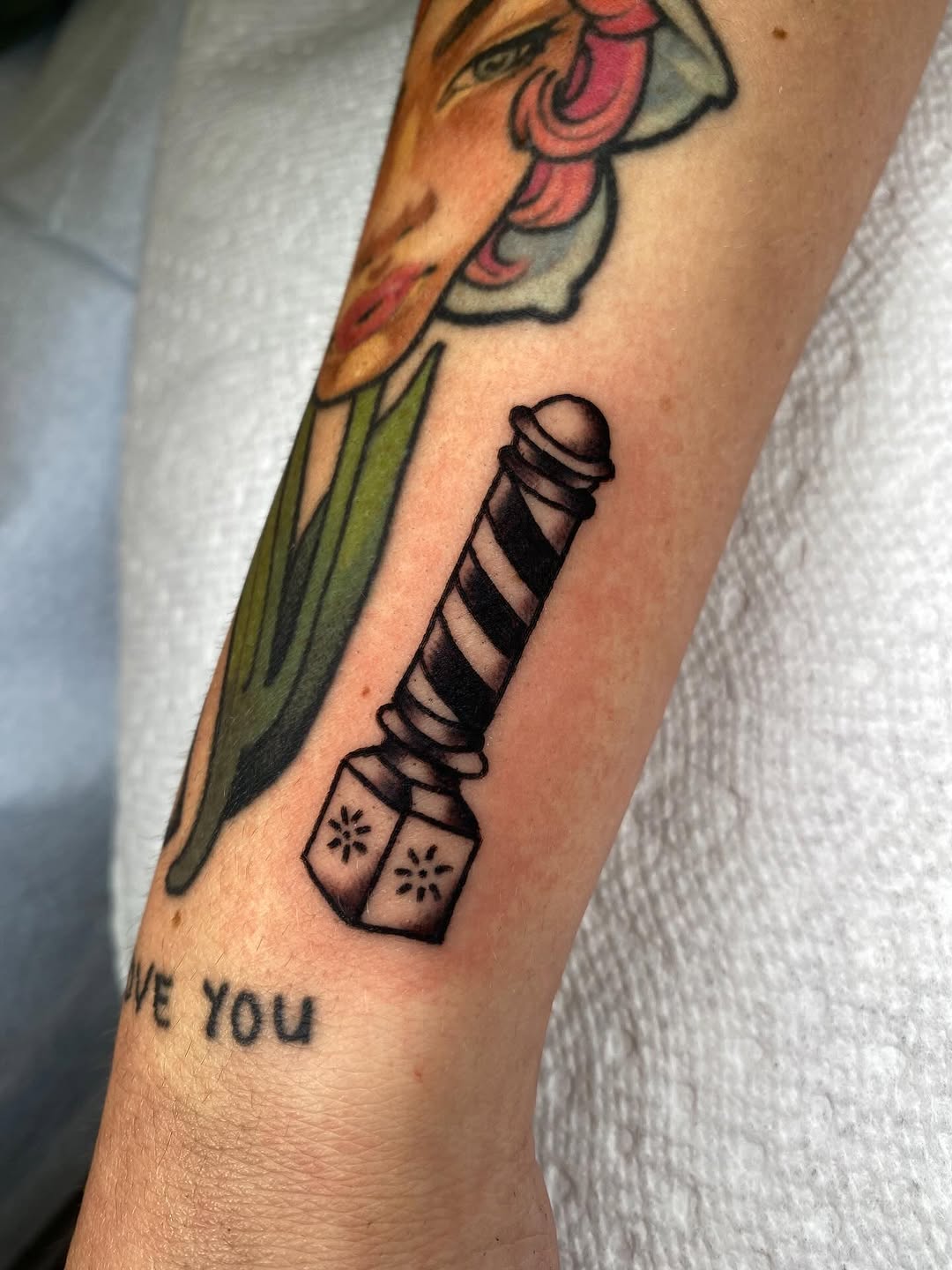 Tattoo by @rubber_band_dan — american_traditional, illustrative