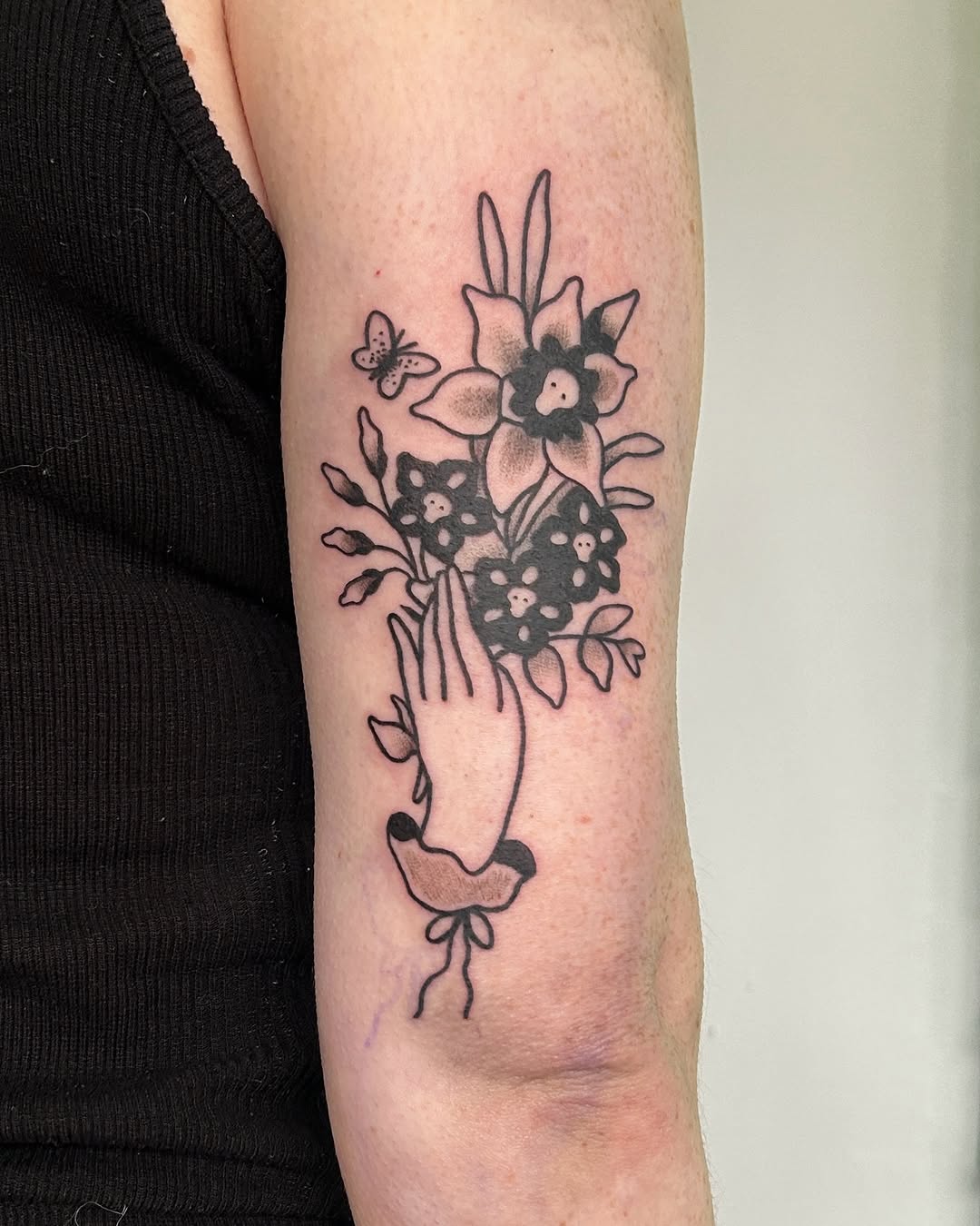 Tattoo by @mayapplecellrip.tattoo β american_traditional